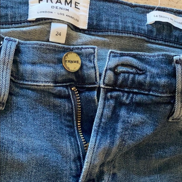 Frame Distressed Skinny Jeans - Picture 5 of 15